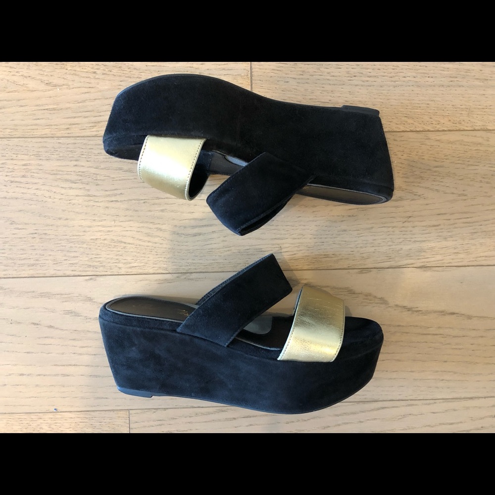 Robert Clergerie Suede Platforms